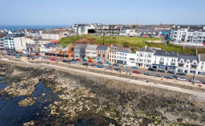 Promenade Apartment Panoramic sea Views Portstewart